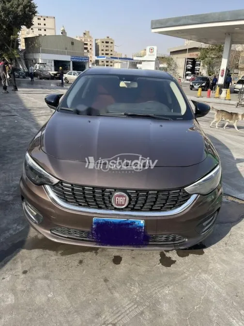 فيات تيبو 2018 أبيض مستعملة للبيع - 8