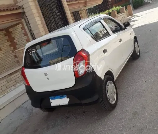 سوزوكى التو 2017 أبيض مستعملة للبيع - 4