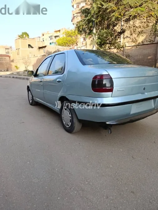 فيات سينا 2002 أزرق غامق مستعملة للبيع - 3