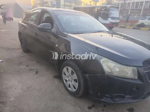 شيفروليه كروز 2010 أسود مستعملة للبيع - 2