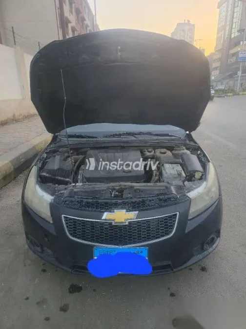 شيفروليه كروز 2010 أسود مستعملة للبيع - 3