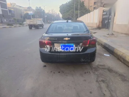 شيفروليه كروز 2010 أسود مستعملة للبيع - 5