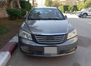 جيلي امجراند 2013 رمادي مستعملة للبيع