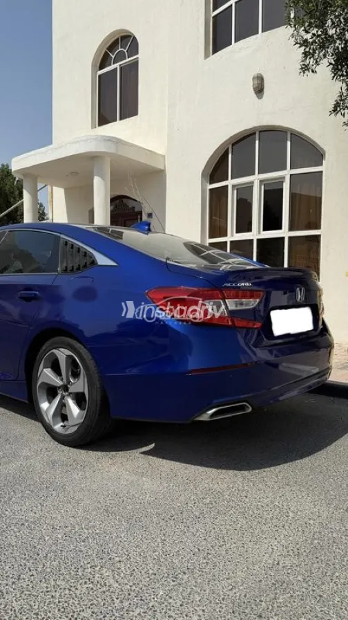هوندا أكورد 2019 أزرق مستعملة للبيع - 6