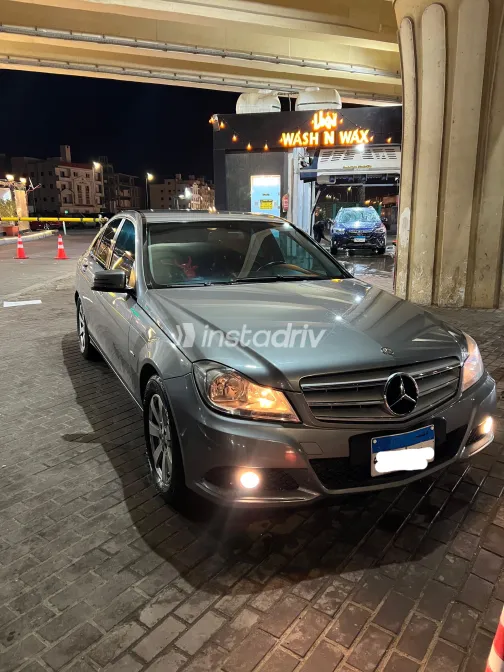 Mercedes C 180 2012 White Used for Sale - 1