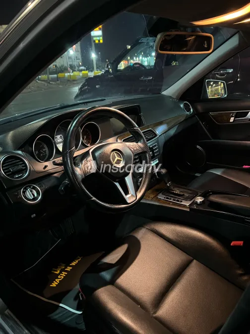 Mercedes C 180 2012 White Used for Sale - 7