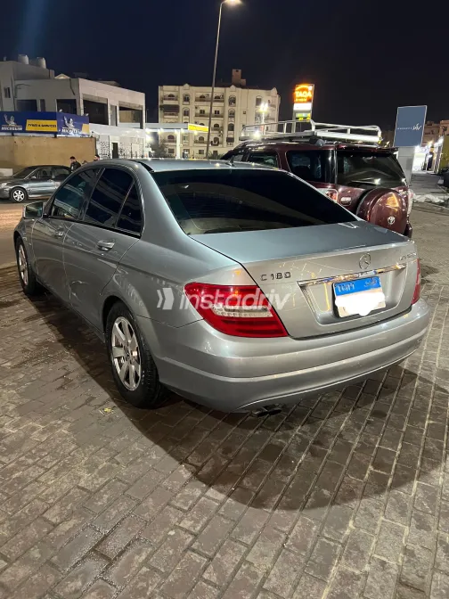 Mercedes C 180 2012 White Used for Sale - 8