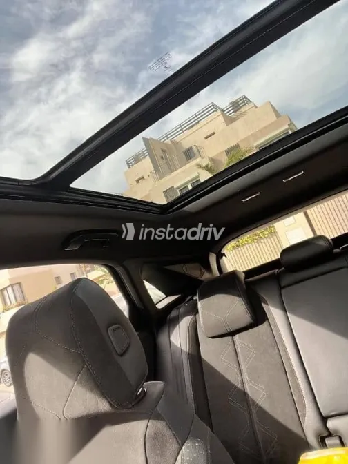 دى اس DS7 2021 أسود مستعملة للبيع - 4