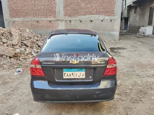 شيفروليه افيو 2016 أزرق غامق مستعملة للبيع - 4