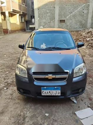 شيفروليه افيو 2016 أزرق غامق مستعملة للبيع