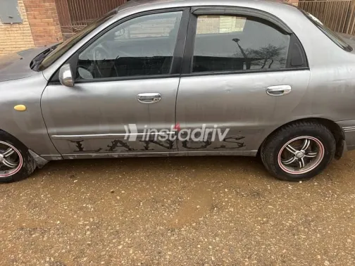 شيفروليه لانوس 2010 رمادي مستعملة للبيع - 3