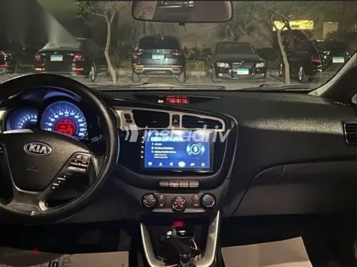كيا سيد 2017 رمادي مستعملة للبيع - 2