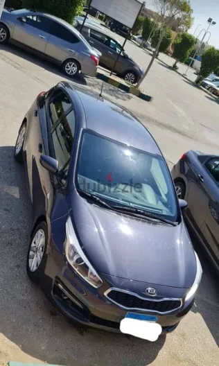 كيا سيد 2017 رمادي مستعملة للبيع