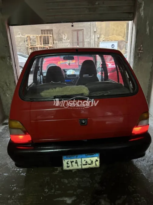 سوزوكى ماروتى 2011 أحمر مستعملة للبيع - 2