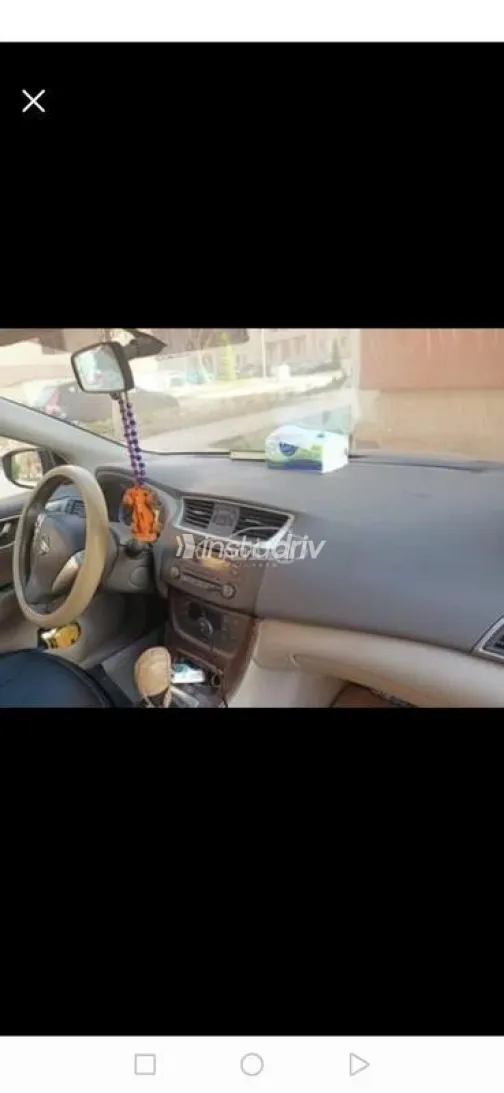 Nissan Sentra 2018 White Used for Sale - 2