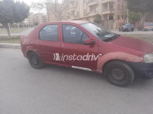 رينو لوجان 2010 أحمر غامق مستعملة للبيع - 3