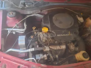 رينو لوجان 2010 أحمر غامق مستعملة للبيع