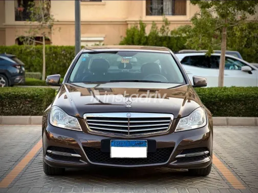 Mercedes C 180 2013 White Used for Sale - 7