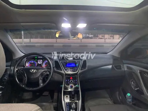 Hyundai Elantra MD 2016 White Used for Sale - 7