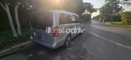 مرسيدس فى 250 2020 فضي مستعملة للبيع - 6