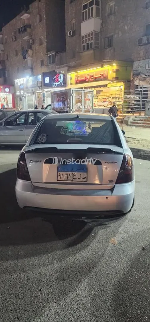 Hyundai Accent 2010 Silver Used for Sale - 2