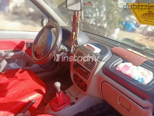 رينو كليو 2003 أخضر مستعملة للبيع - 9