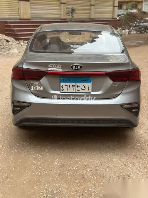 Kia Cerato 2021 Silver Used for Sale - 1