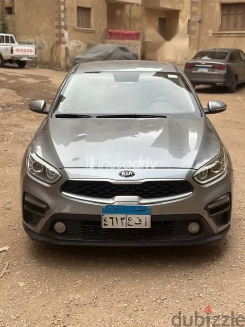 Kia Cerato 2021 Silver Used for Sale - 2
