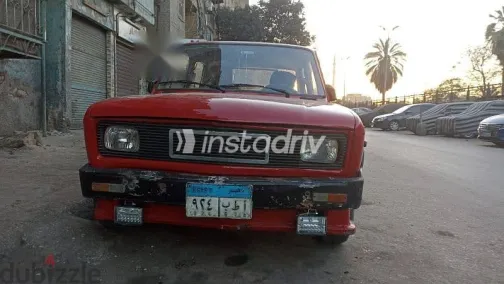 فيات 128 1977 أحمر مستعملة للبيع - 3