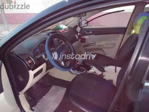 جيلي امجراند 2018 أسود مستعملة للبيع - 7