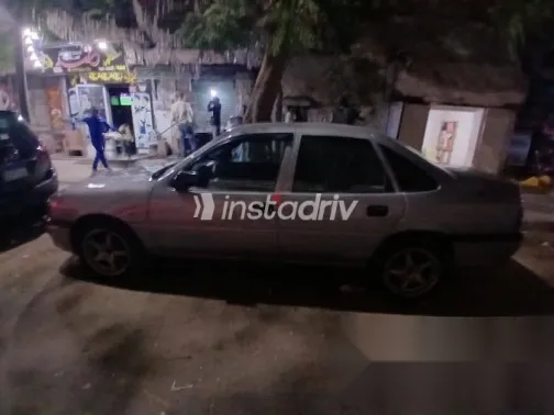 اوبل فيكترا 1995 فضي مستعملة للبيع - 2