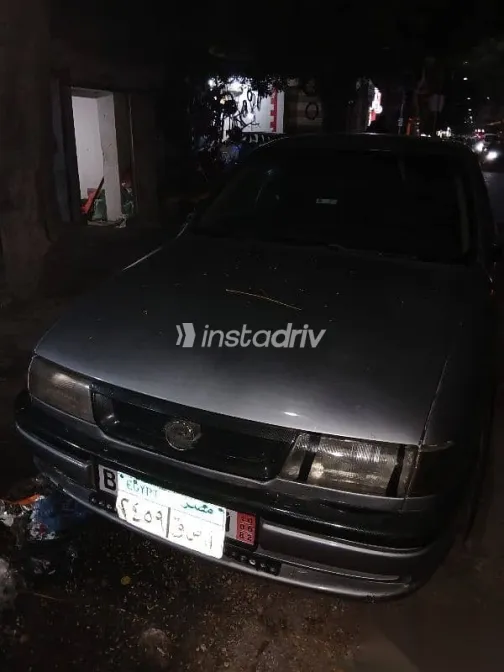 اوبل فيكترا 1995 فضي مستعملة للبيع - 7