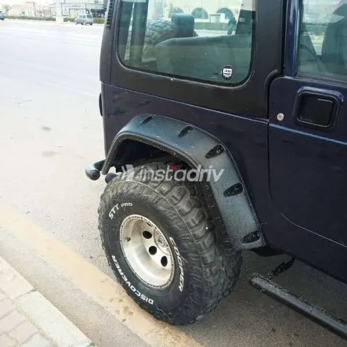 جيب رانجلر 1994 أزرق غامق مستعملة للبيع - 4