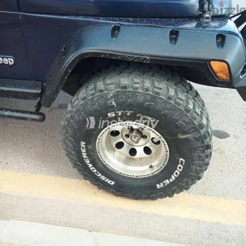 جيب رانجلر 1994 أزرق غامق مستعملة للبيع - 6