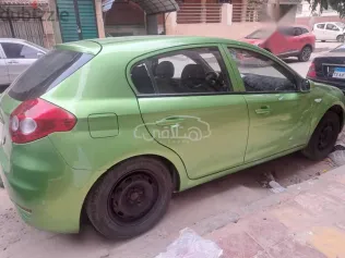 بريليانس FRV 2009 أخضر مستعملة للبيع