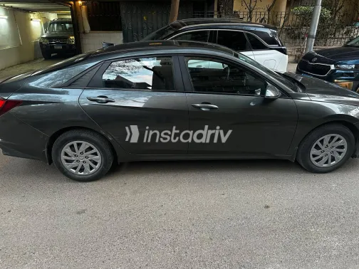 هيونداي إلنترا سى ان 7 2022 أبيض مستعملة للبيع - 3