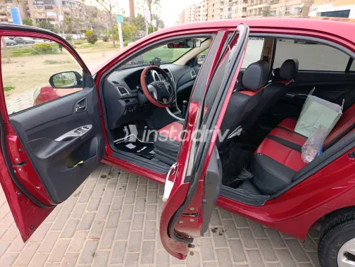 بى واى دى‬ F3 2021 أبيض مستعملة للبيع - 4