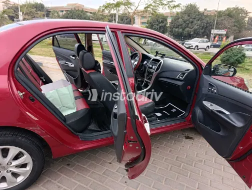 بى واى دى‬ F3 2021 أبيض مستعملة للبيع - 6