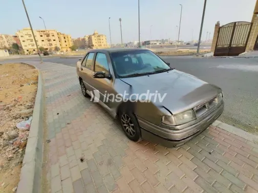 سيات توليدو 1994 فضي مستعملة للبيع - 1