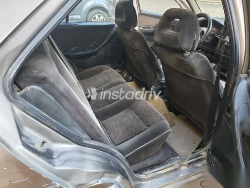 سيات توليدو 1994 فضي مستعملة للبيع - 6