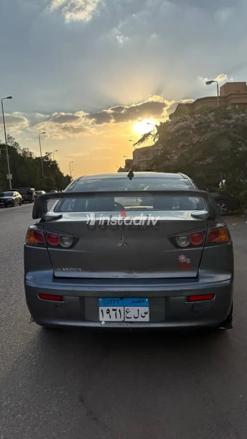 ميتسوبيشي لانسر 2016 رمادي مستعملة للبيع - 3