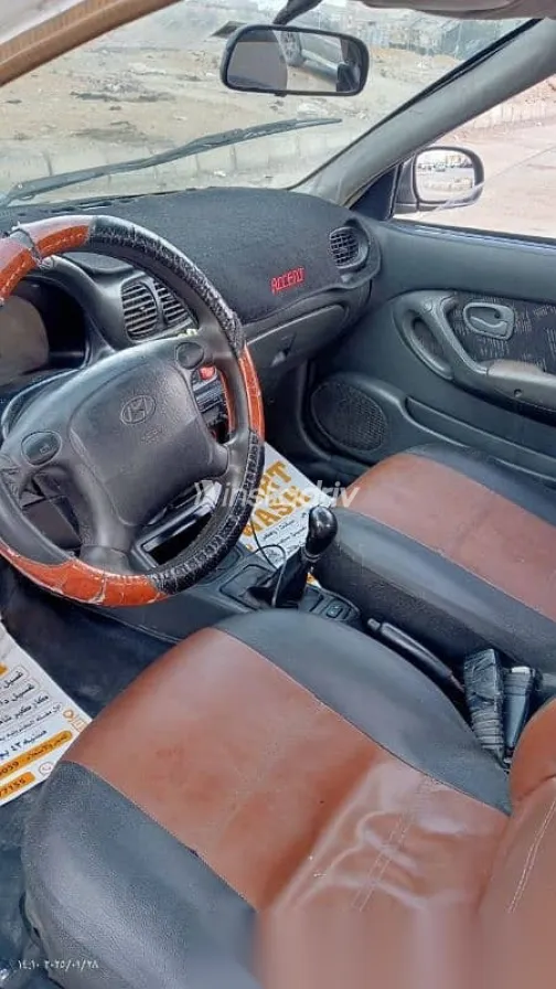 هيونداي اكسنت 1999 بني مستعملة للبيع - 6