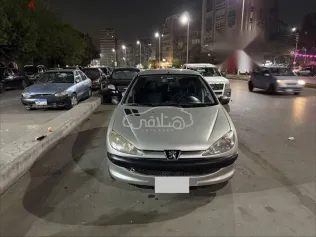 بيجو 206 2007 فضي مستعملة للبيع