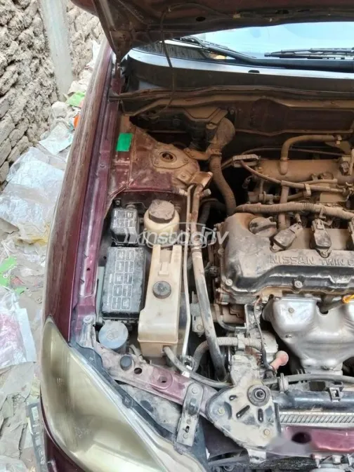 Nissan Sunny 2015 Dark Red Used for Sale - 6