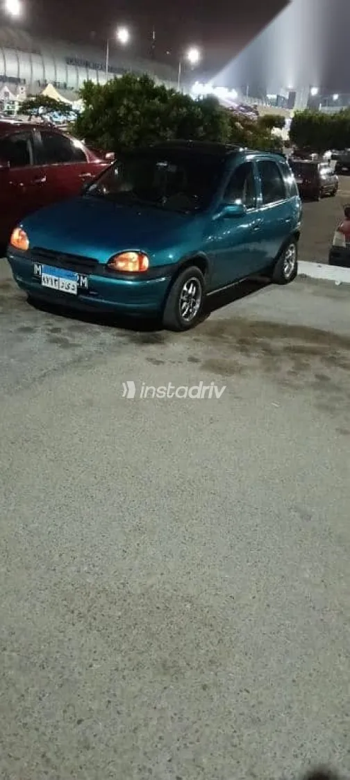 اوبل كورسا 1994 أخضر مستعملة للبيع - 2