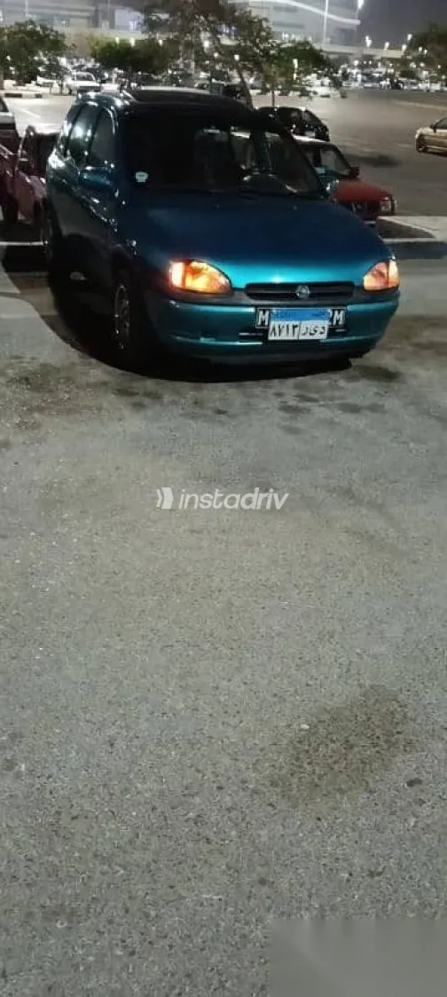 اوبل كورسا 1994 أخضر مستعملة للبيع - 3