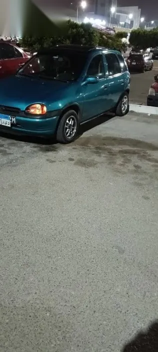 اوبل كورسا 1994 أخضر مستعملة للبيع