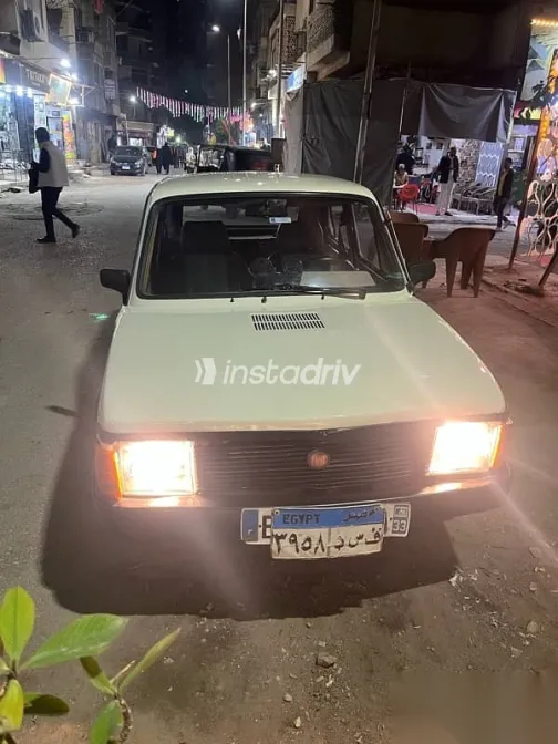 فيات 127 1983 بيج مستعملة للبيع - 4