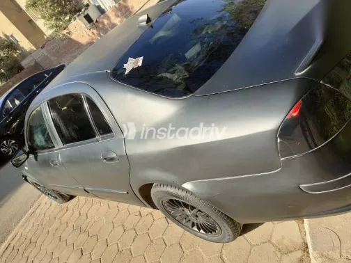 بريليانس جالينا 2009 أسود مستعملة للبيع - 3