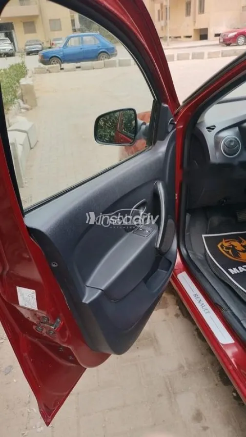 رينو لوجان 2017 أبيض مستعملة للبيع - 7